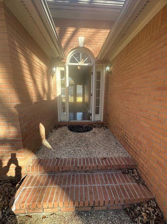 Photo - 212 Brooks Dr