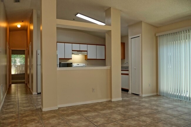 Photo - 551 Carambola Ave