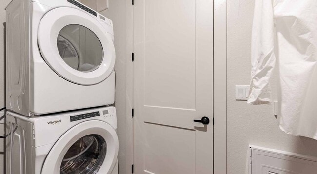Photo - 13621 Lyndhurst St Unit 1312