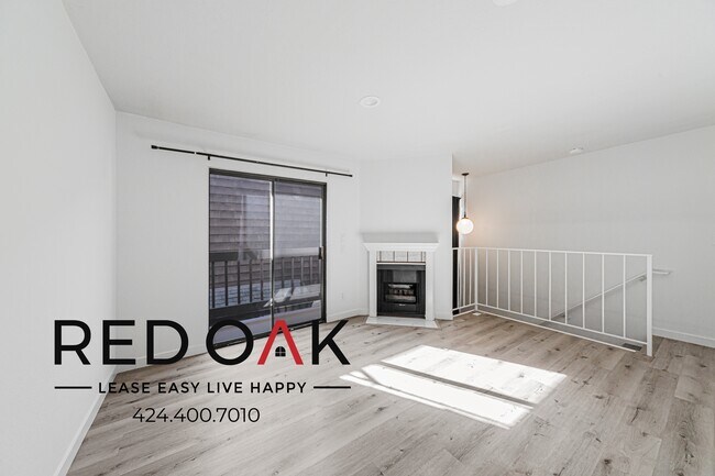 Photo - 15050 Moorpark St Unit 19