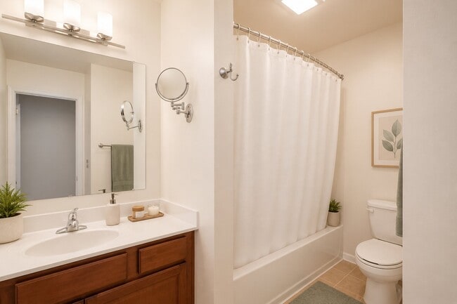 Photo - 406 E Hillside Dr Unit 1