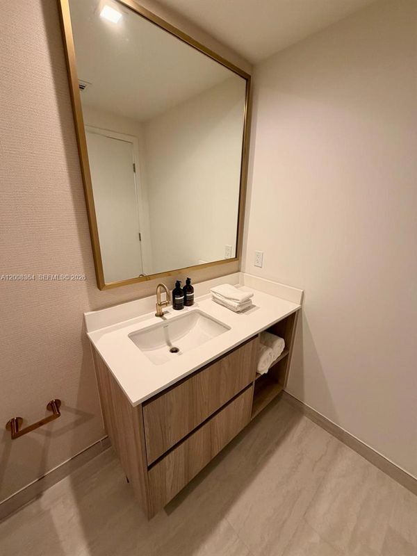Photo - 77 SE 5th St Unit 1906