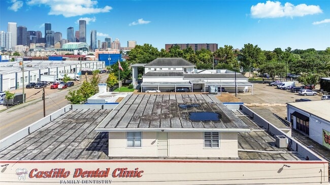 Photo - 2919 Canal St