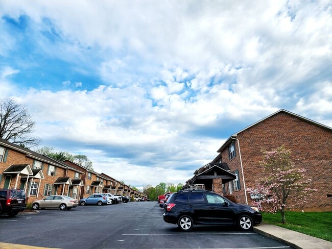 Photo - Dominion Townhomes for Rent