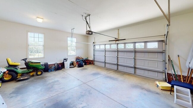 Photo - 132 Whispering Hill Ln