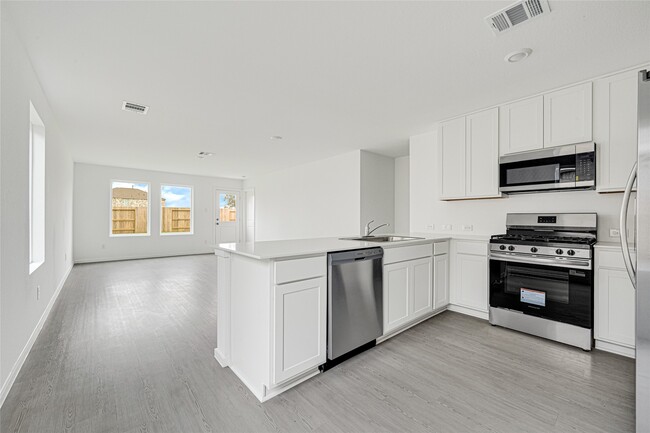 Photo - 31410 Casacalenda Ln