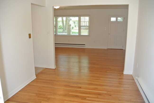 Photo - 1707 Sommerell Ave
