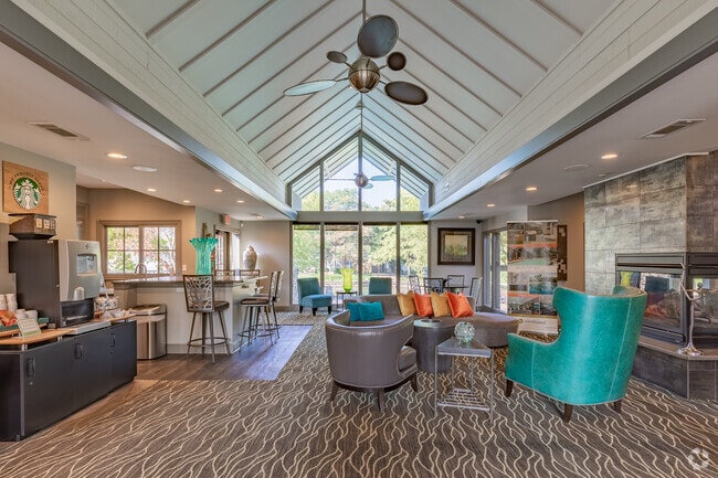 Clubhouse - Northland Passage Apartments