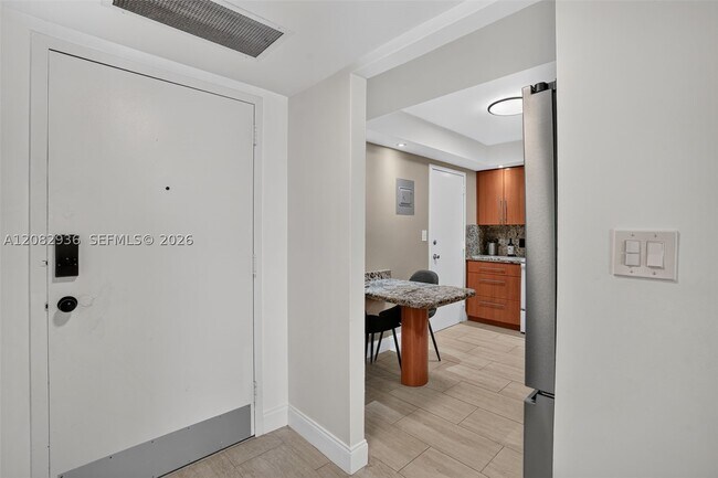 Photo - 427 Golden Isles Dr Unit 11C