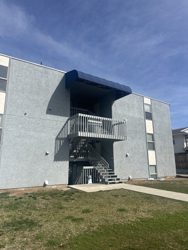Photo - 1583 E Stratford Ave
