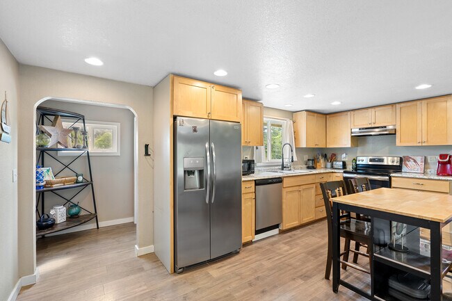 Photo - 16435 McDonald Rd