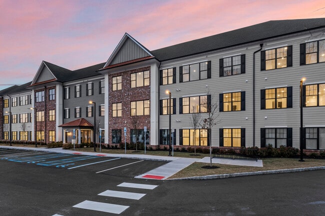 Building Photo - Allure at Vosseller Rental