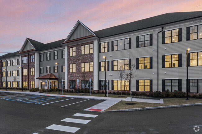 Building Photo - Allure at Vosseller Rental