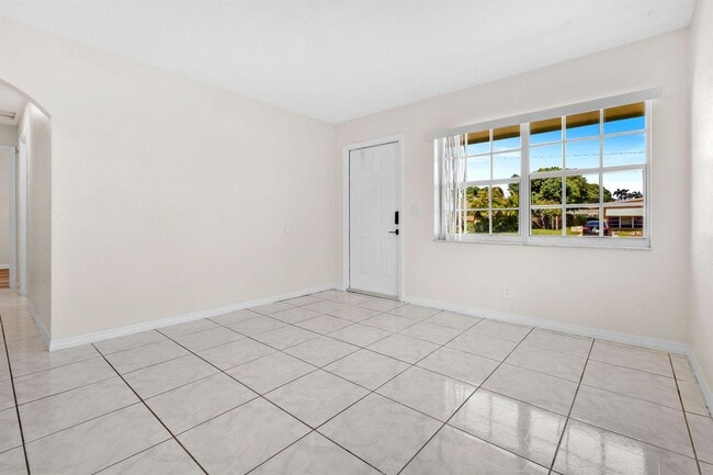 Photo - 1462 7th St Casa