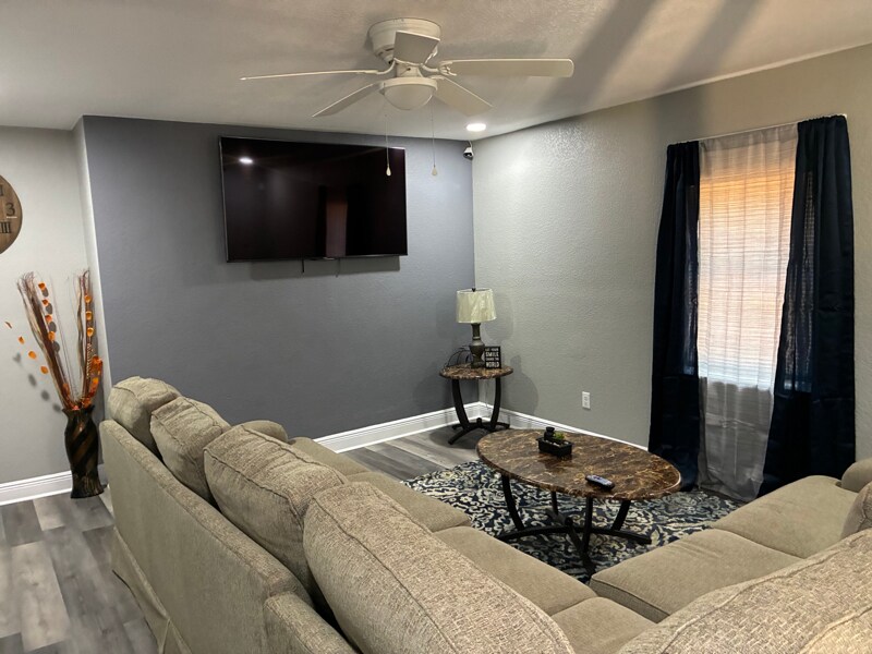 Photo - 706 E Tinsley St