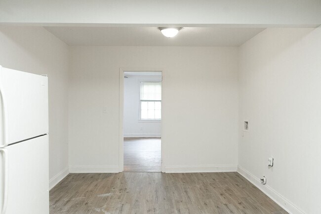 Photo - 710 Maffett St