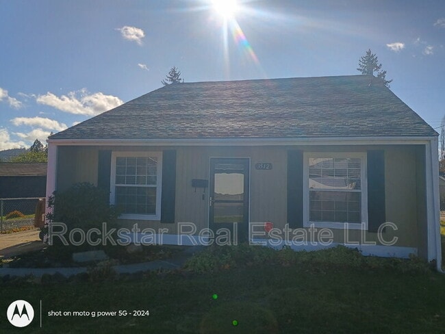 Photo - 3512 E 32nd Ave