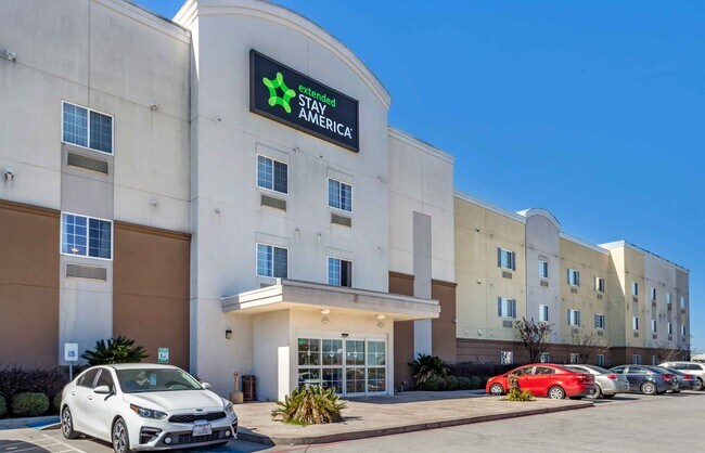 Furnished Studio-Houston - IAH Airport