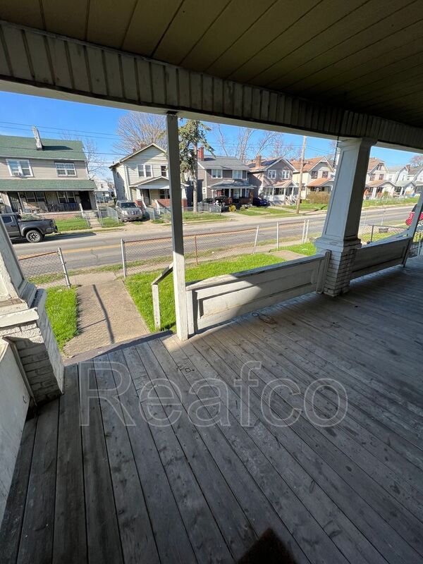 Photo - 1083 E 17th Ave