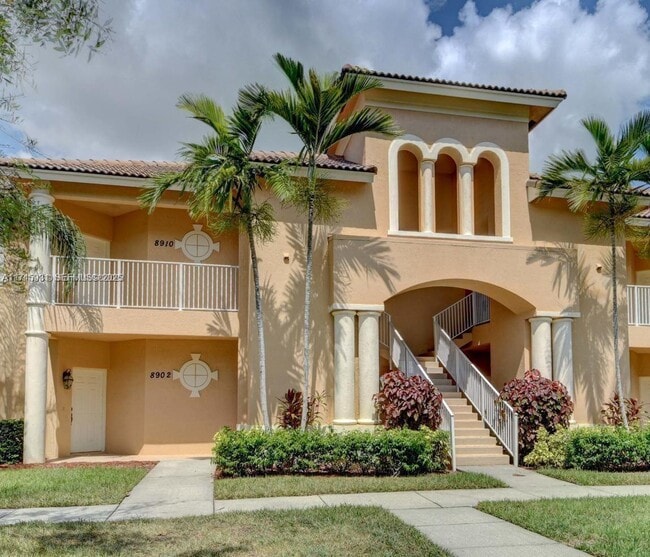 Building Photo - 8910 Sandshot Ct Unit 5123