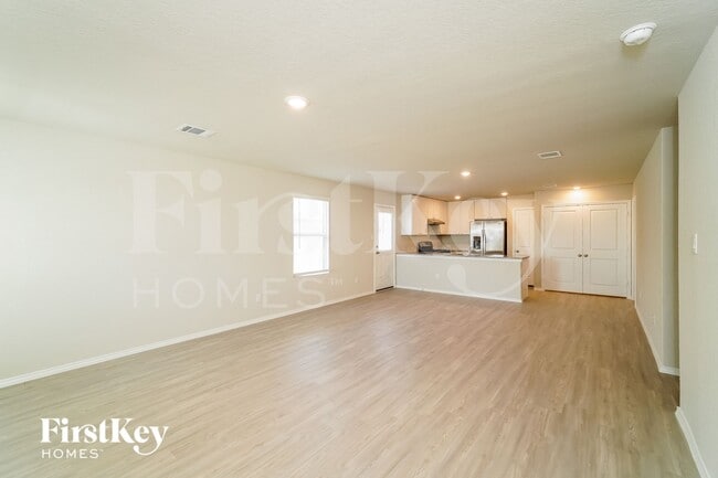 Photo - 10755 Prusiner Dr