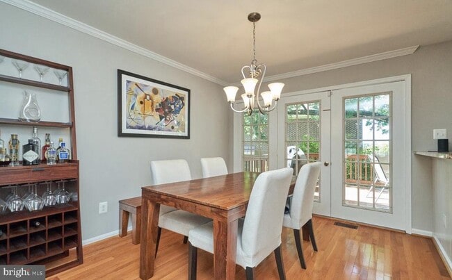 Photo - 218 Ellsworth St