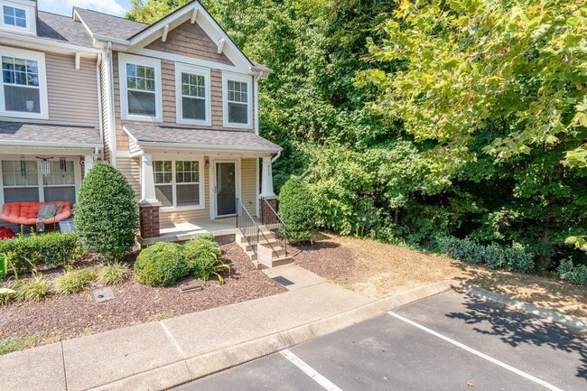 Photo - 213 Shadow Glen Dr