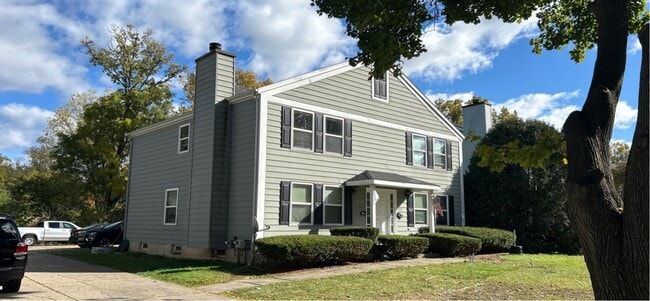 430 Spartan Ave