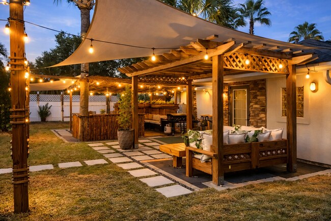 Photo - 794 Spring Lake Dr