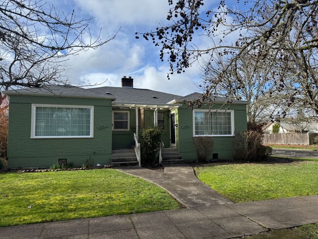 Building Photo - 12wash01 Unit 1508