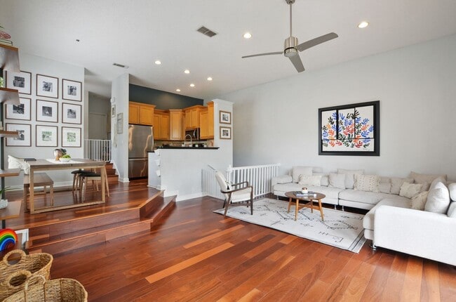 Photo - Gorgeous End Unit with pond fountain view - 1 Bed, 1 Bath plus Office/Den Nook on Harbour Island...