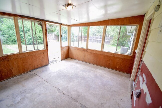 Photo - 3 Bedroom 1 Bath in Old Town Fort Collins