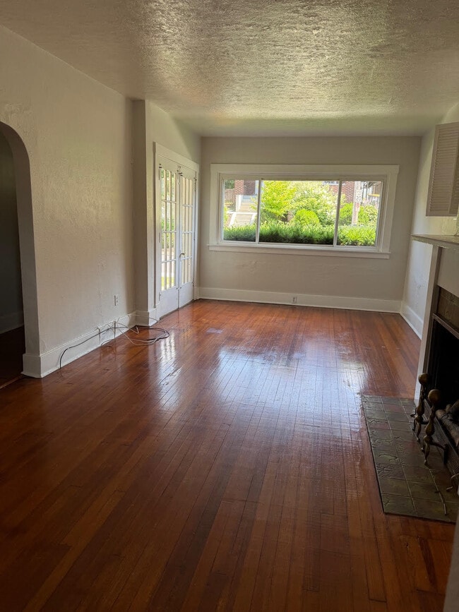 Photo - 1669 New Haven Ave Unidad 1