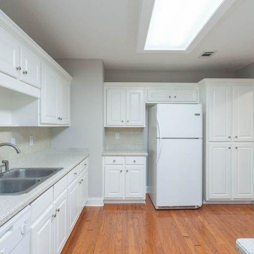 Photo - 3232 Glenloch Pl