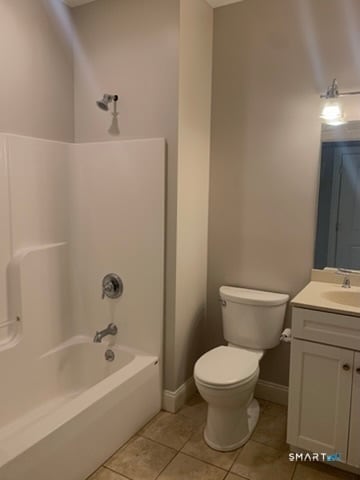 Photo - 102 Edgewater Cir