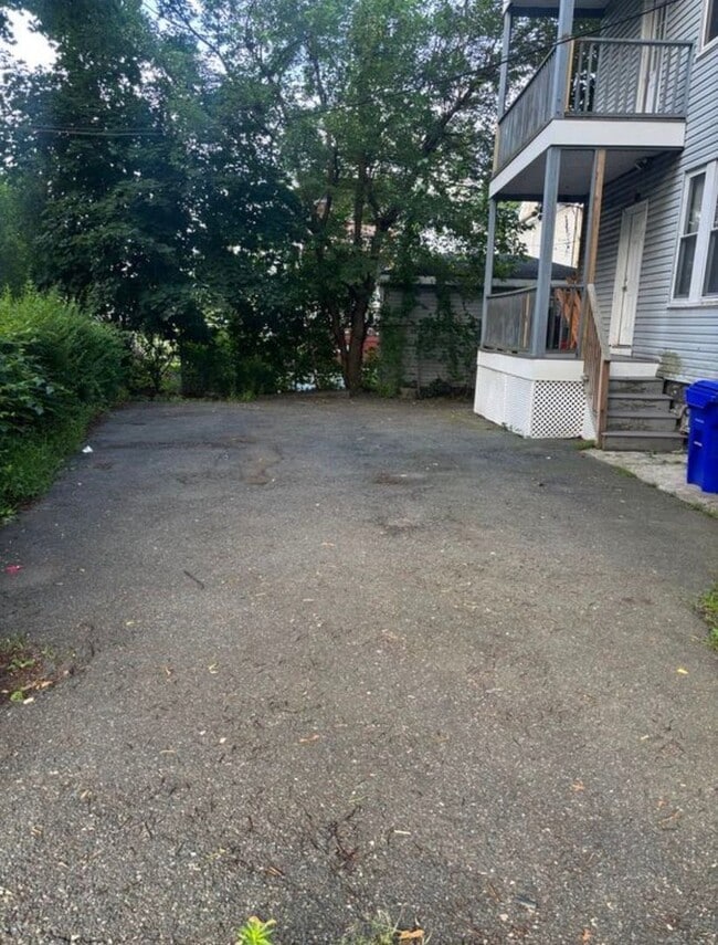 Photo - 31 Middleton St