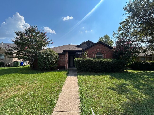Photo - 11802 James Dr