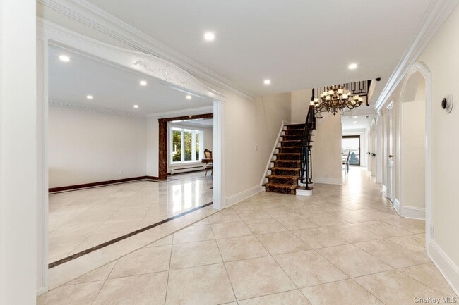 49 Harborview W