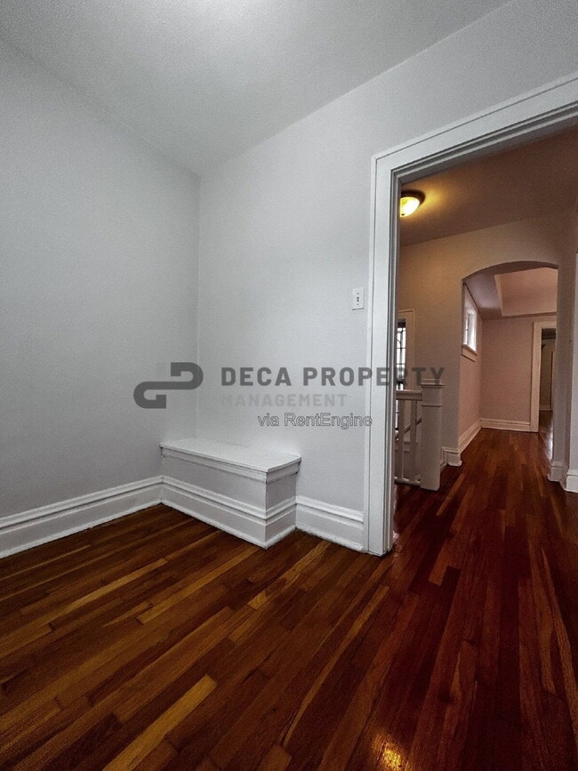 3421 Magnolia Ave
