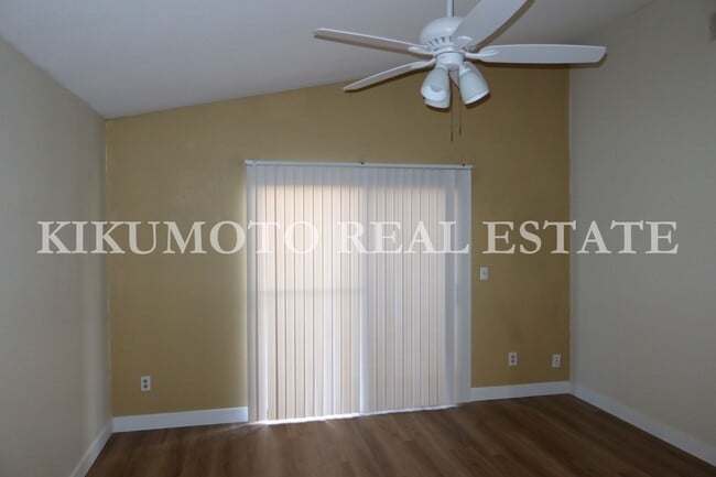 900 Gulfwind Way