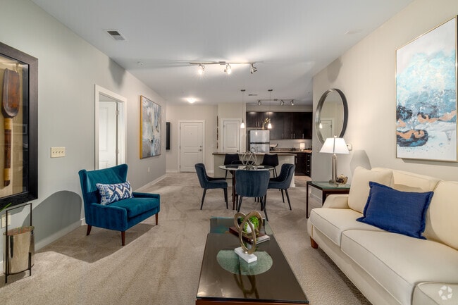 2BR, 2BA - SoHo