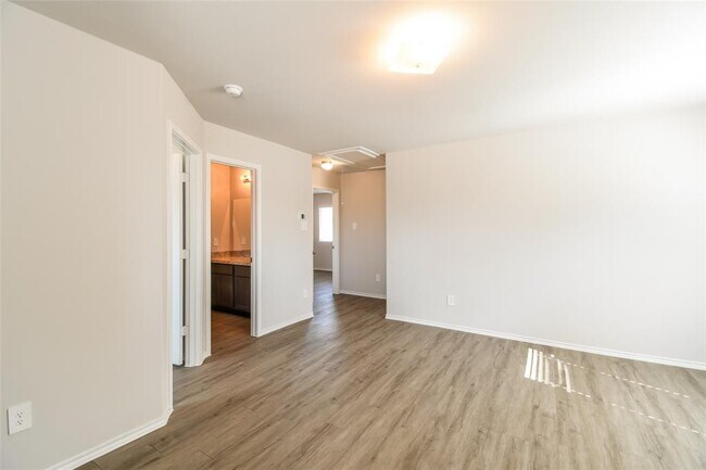 22311 Porter Mountain Trl Rental - House Rental in Porter, TX | ForRent.com