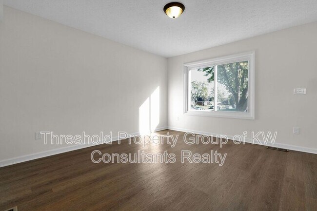 Photo - 3672-3678-3678 Arnelle Rd Unit 3676