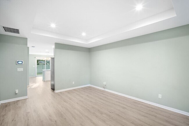 Photo - Charming Bungalow Across from Love Park – ...