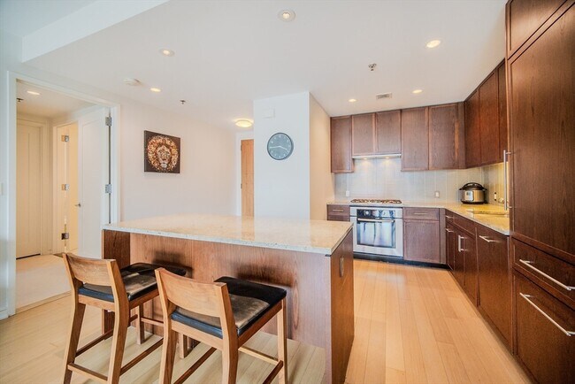 Photo - 580 Washington St Condo Unit 1209