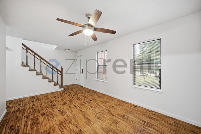 Photo - 5893 N Castlegate Dr