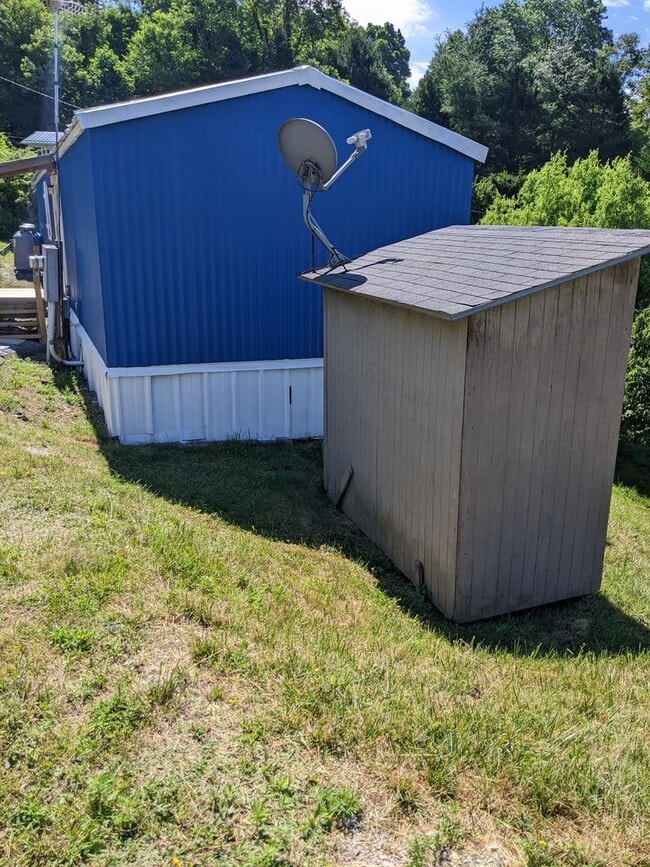 Photo - 235 Monarch Ln