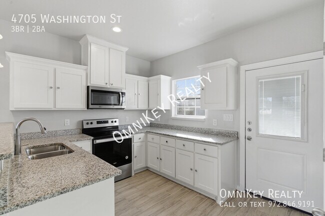 Photo - 4705 Washington St Casa