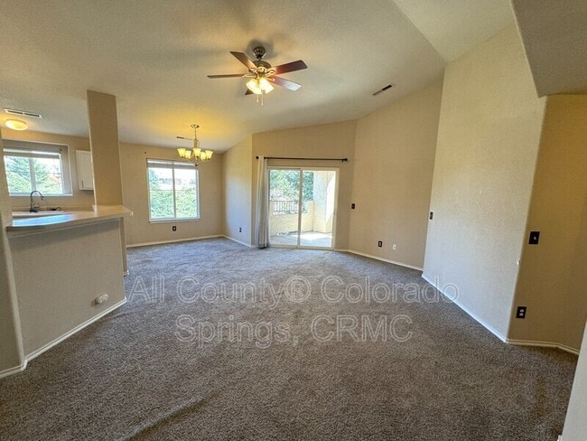 Photo - 3975 Riviera Grove Unidad 202