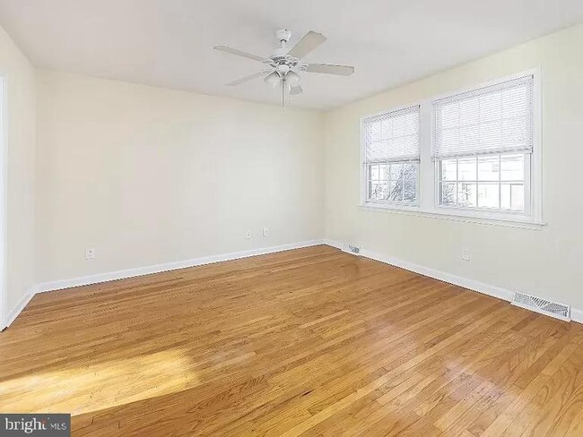 Photo - 6 Cornell Rd